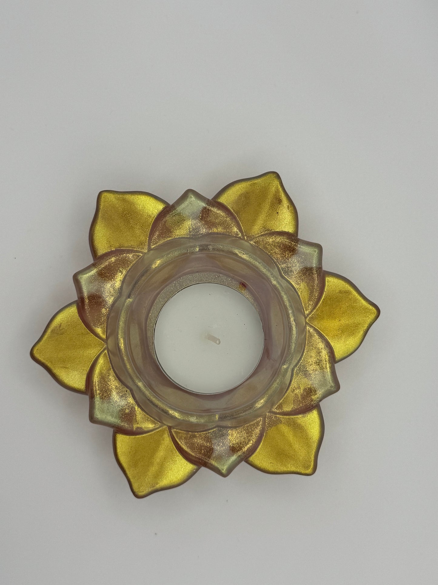 Gold resin lotus flower tealight holder