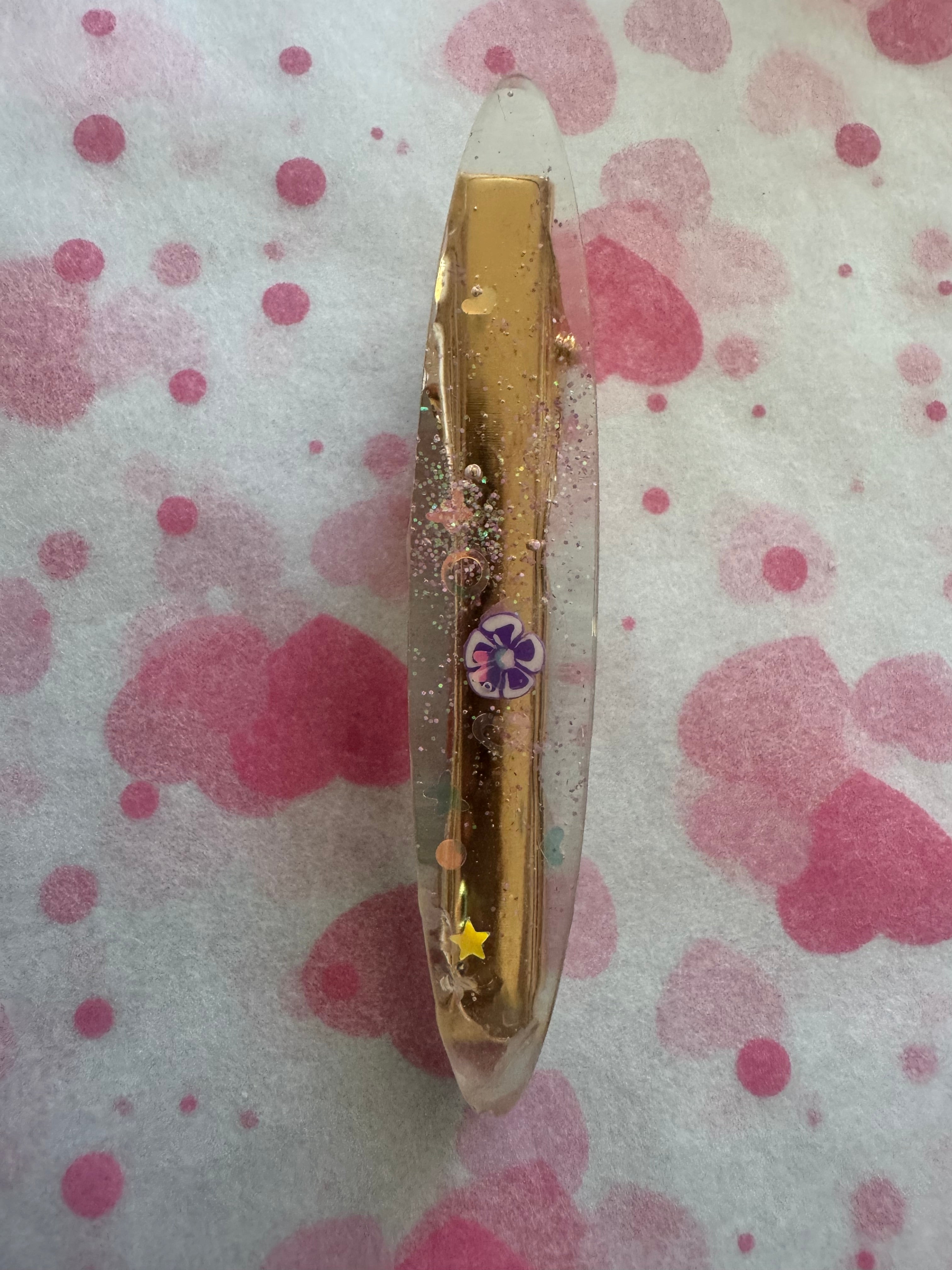 Resin hair clips