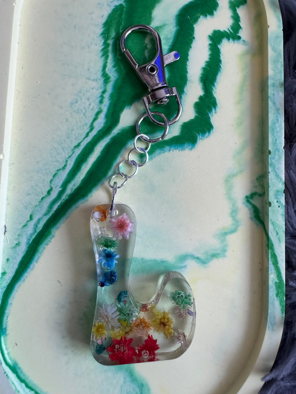 Flower letter keyrings