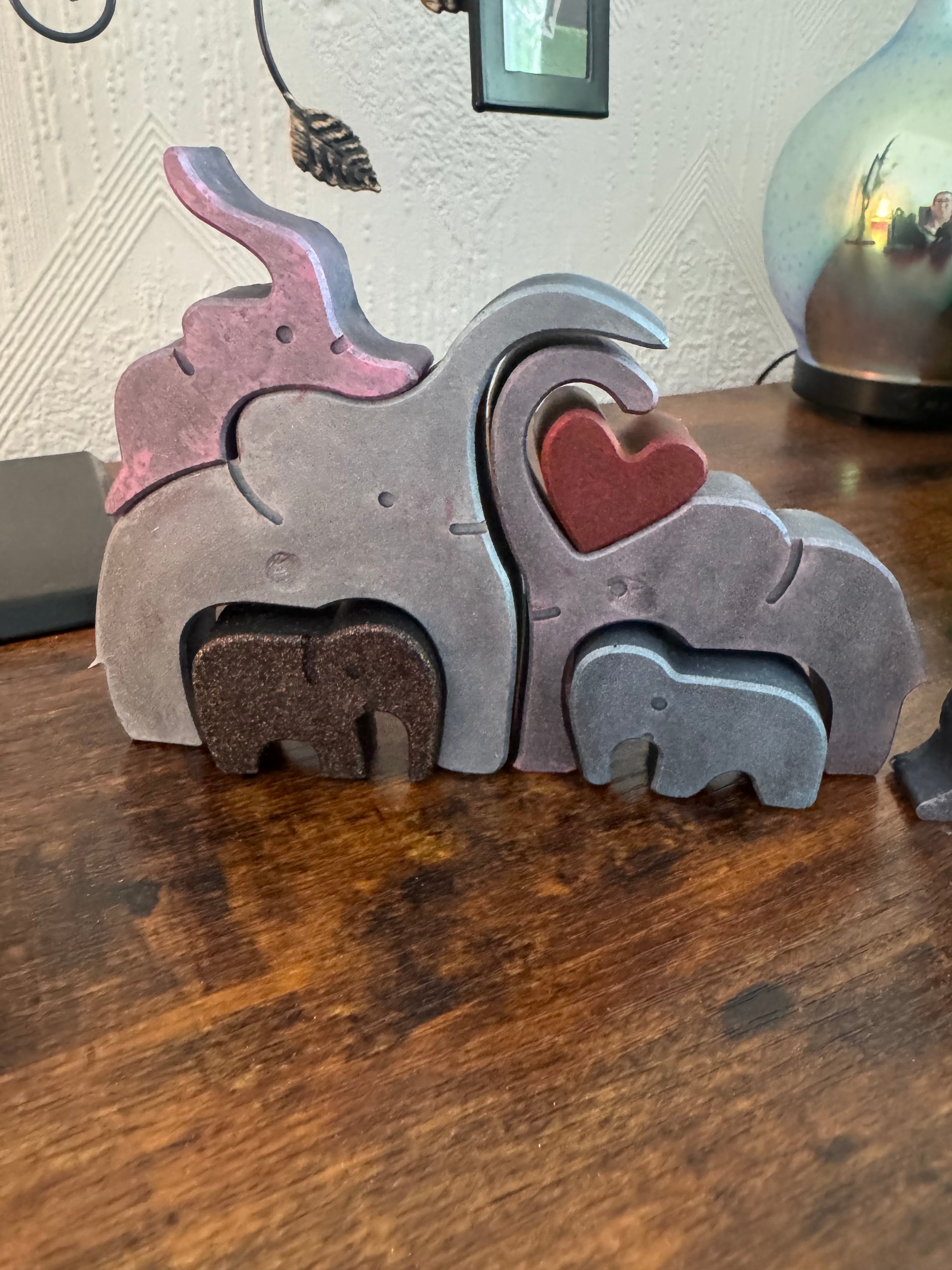 Resin animal families