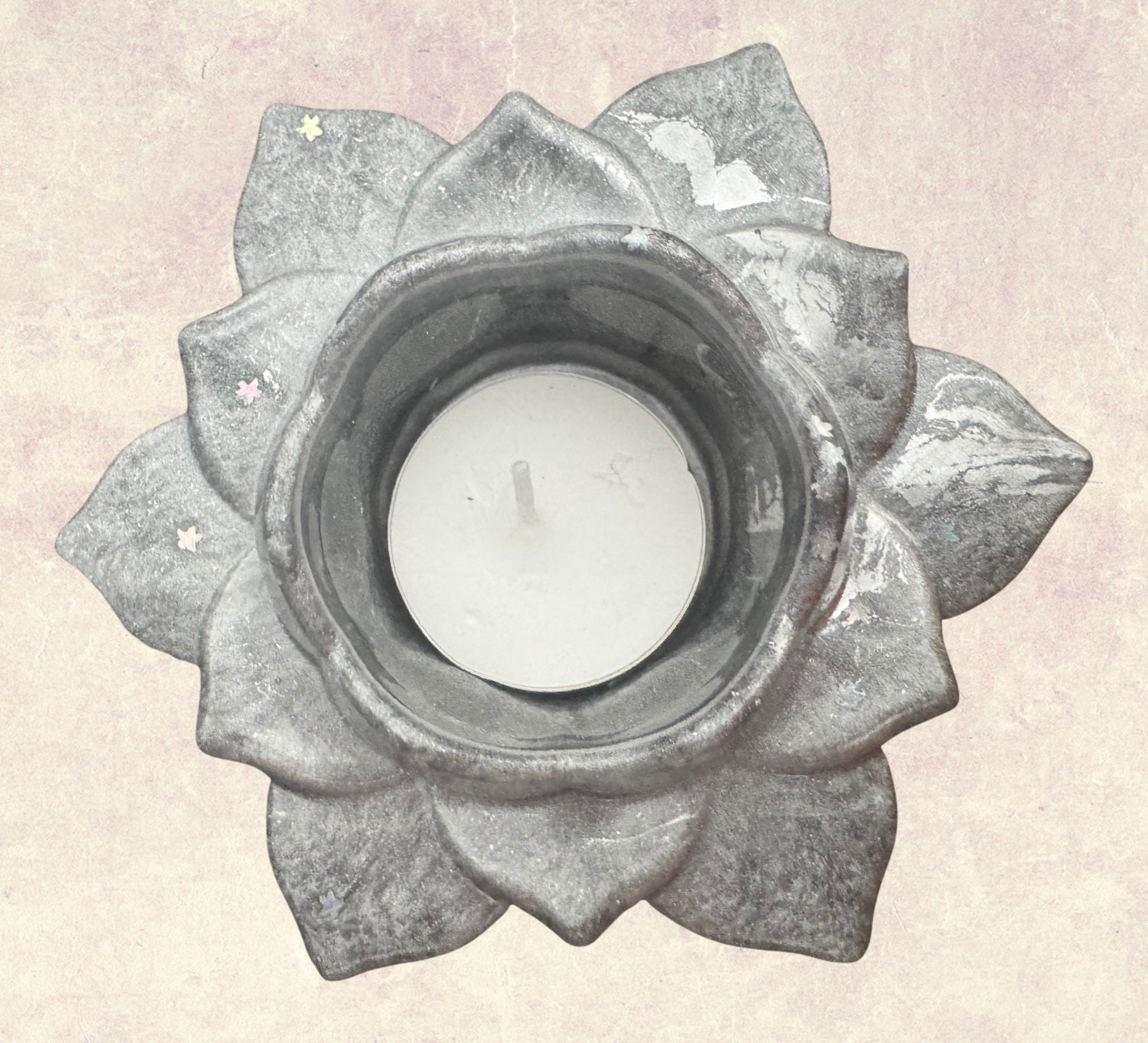 Lotus tea light holder