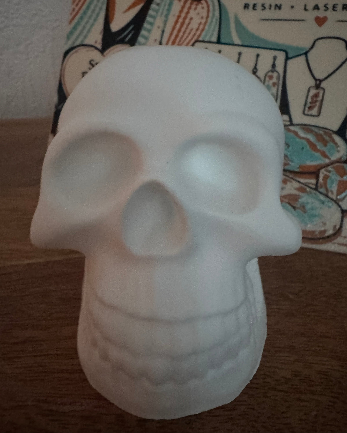 Hand poured eco resin skull ornament – photo 4 | Willow & Resin Designs