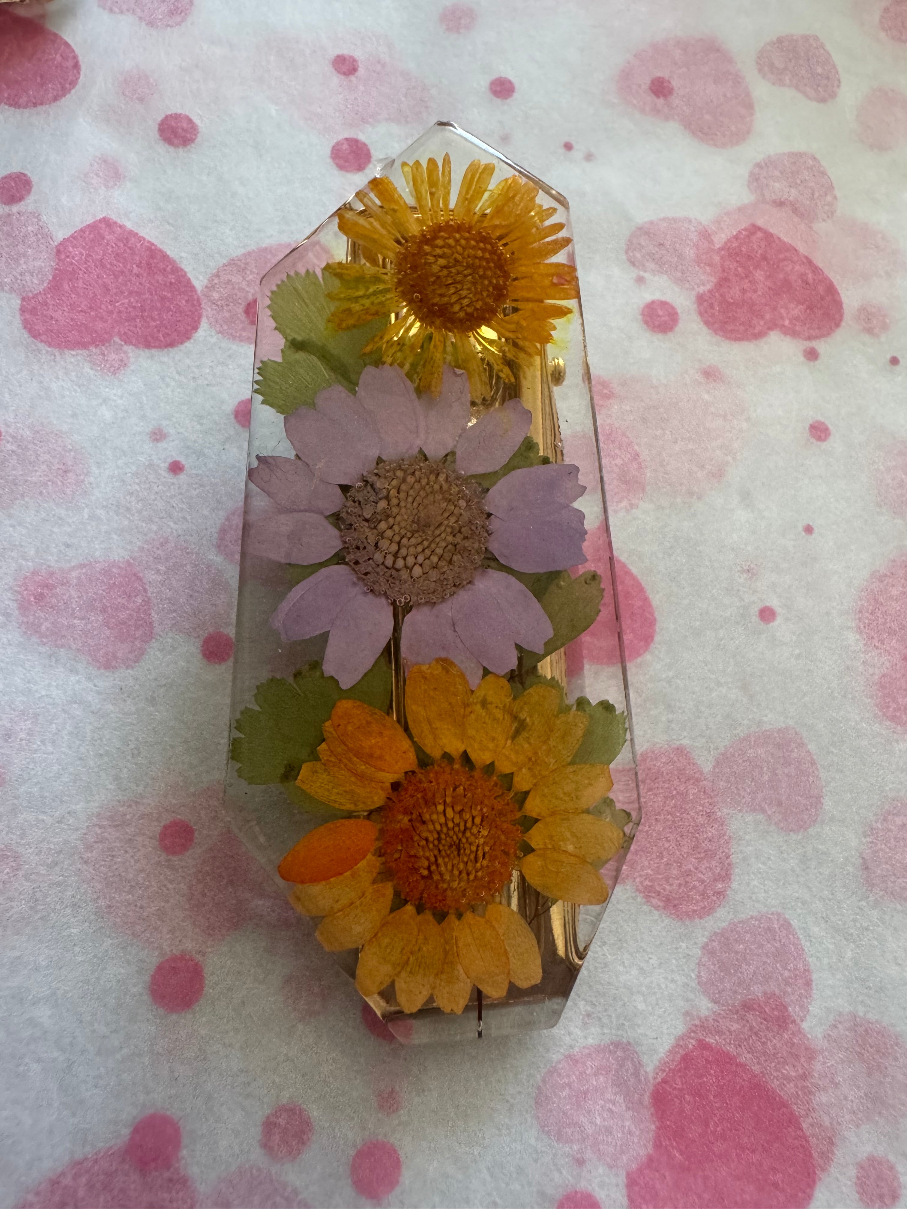 Resin hair clips