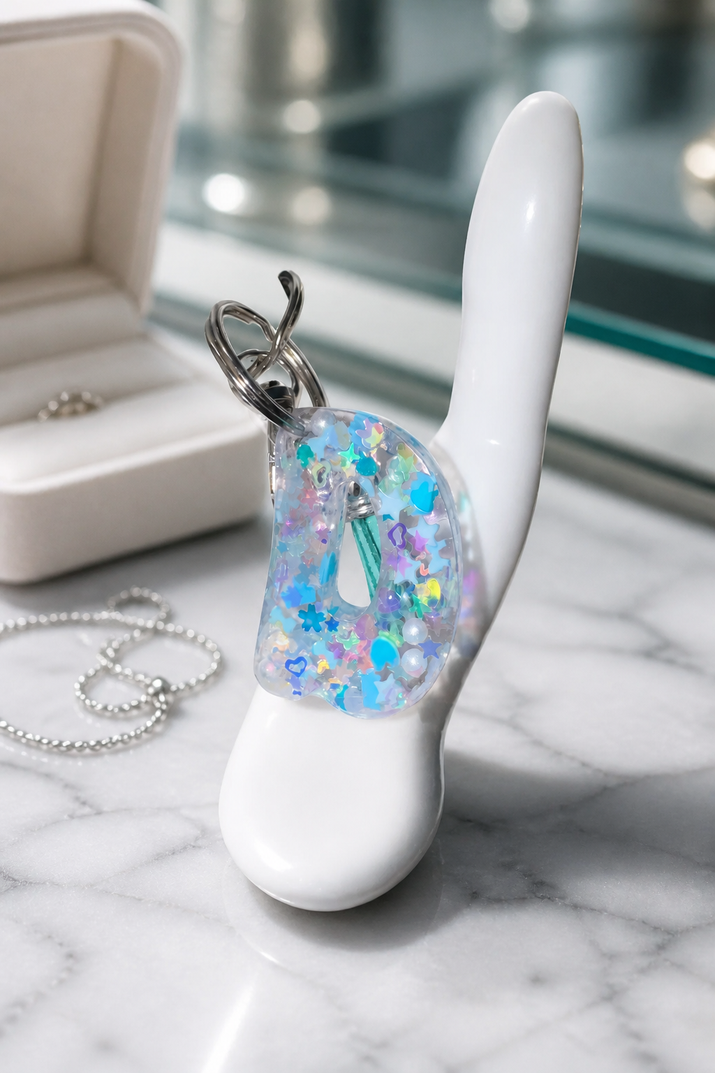 Glitter resin letter keyrings