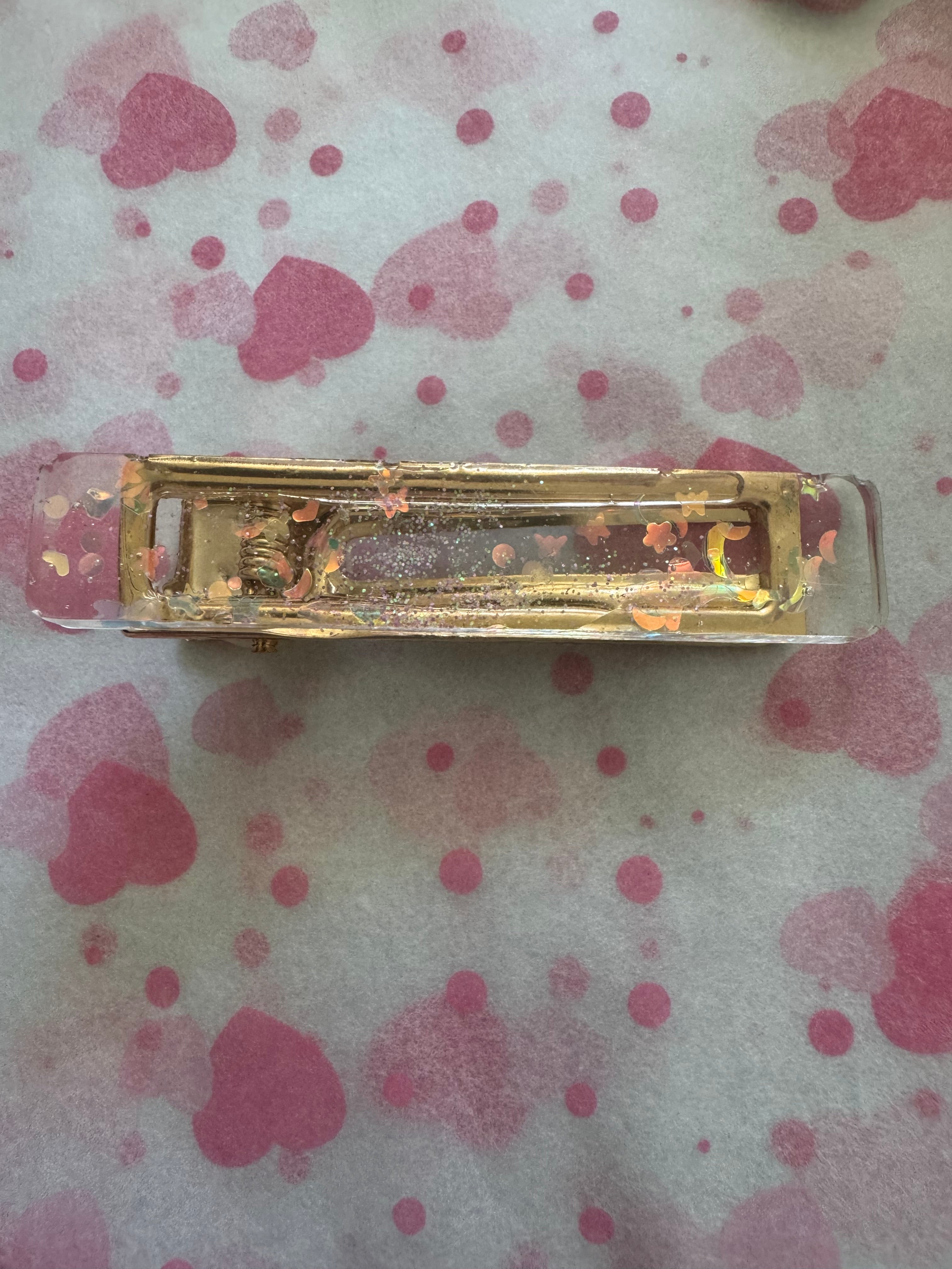 Resin hair clips