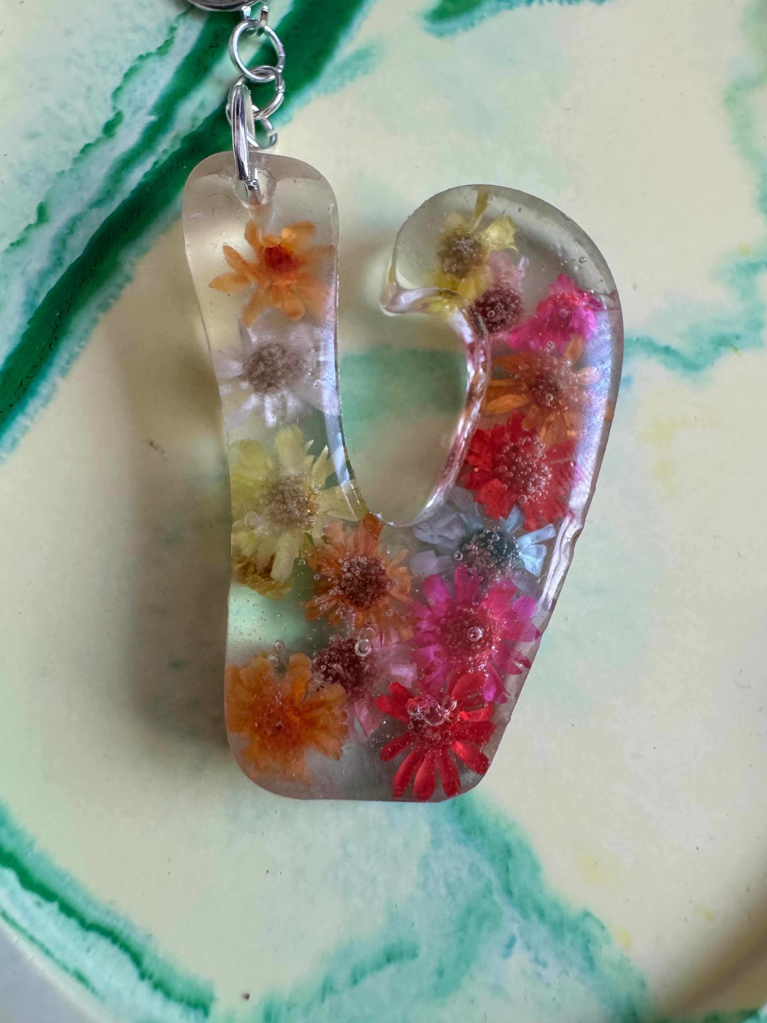 Flower letter keyrings