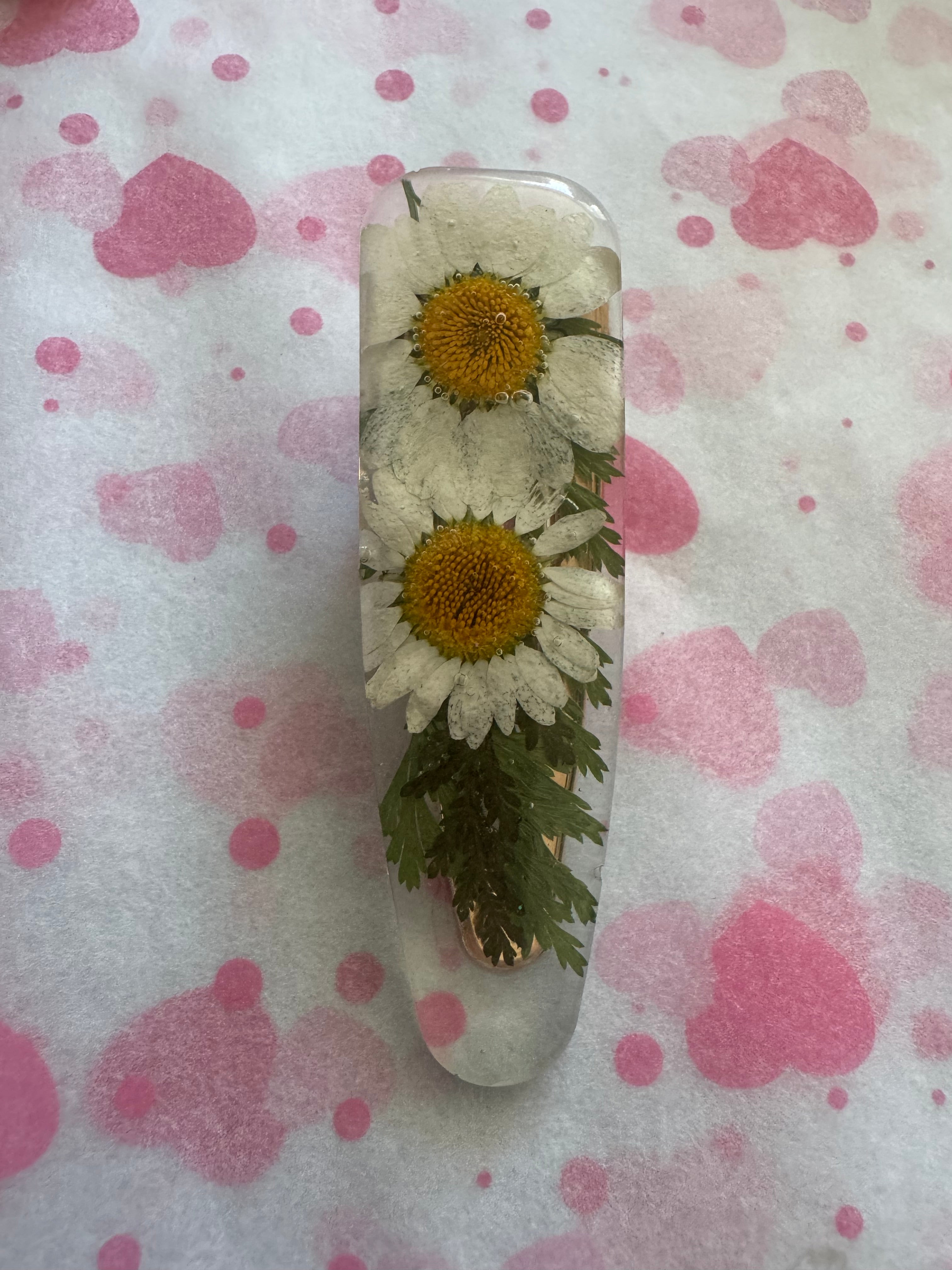 Resin hair clips