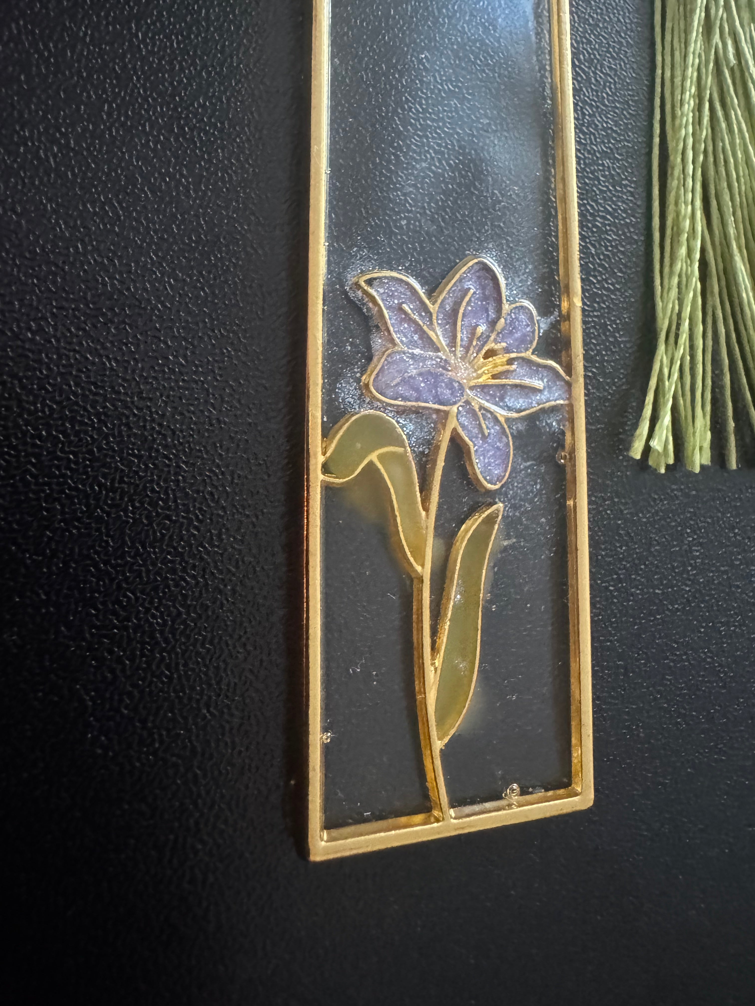 Resin bookmarks