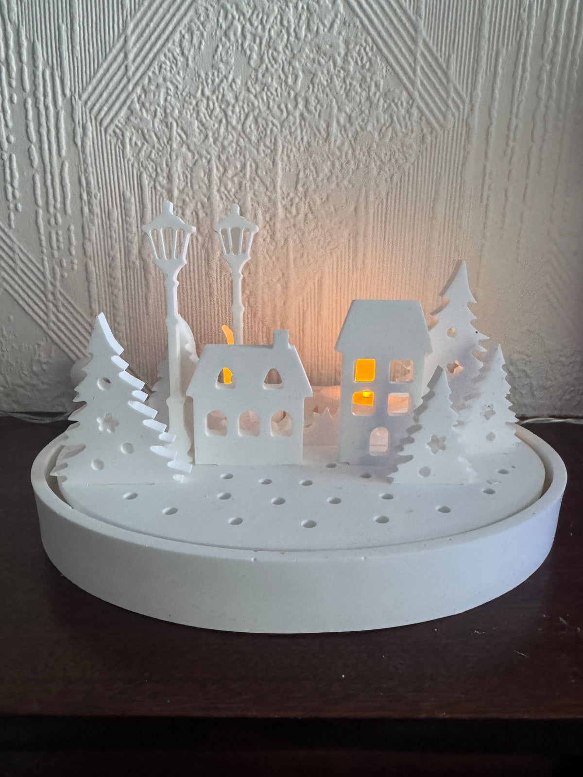 Light up eco resin Christmas village – photo 4 | Willow & Resin Designs