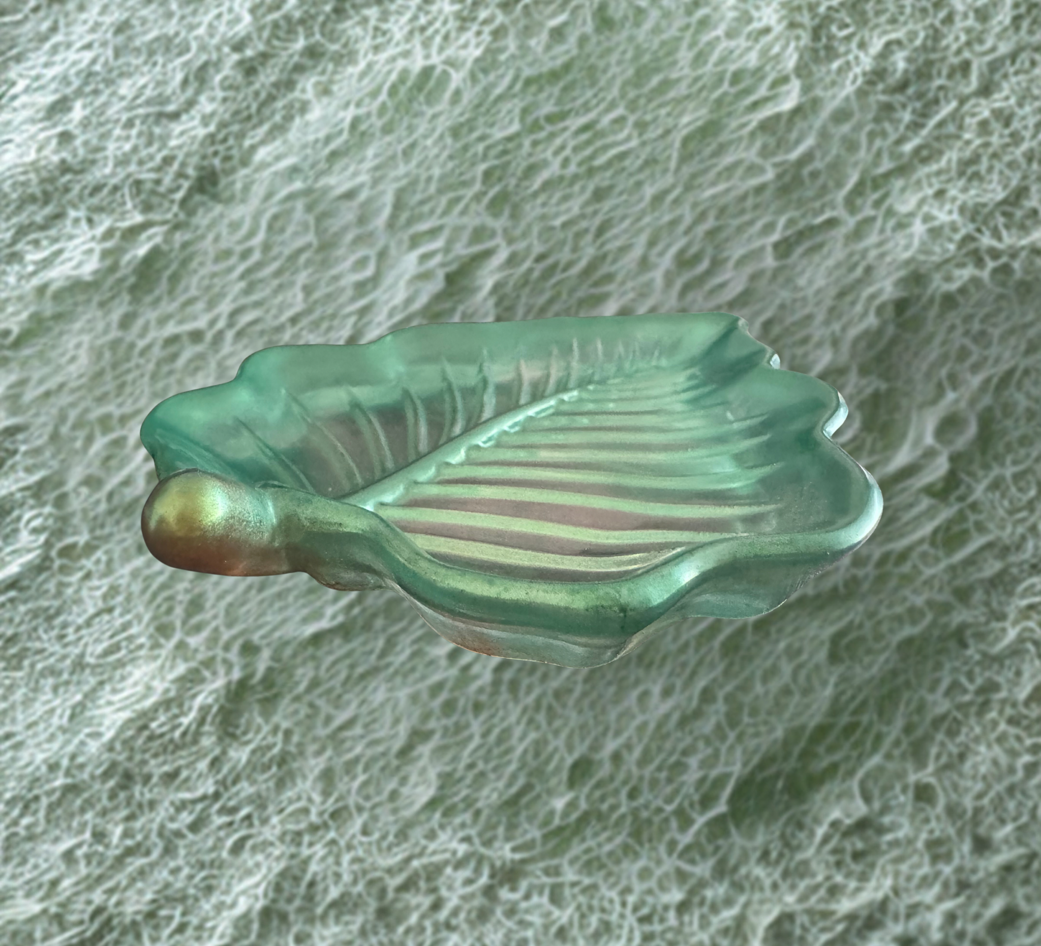 Green leaf trinket dish