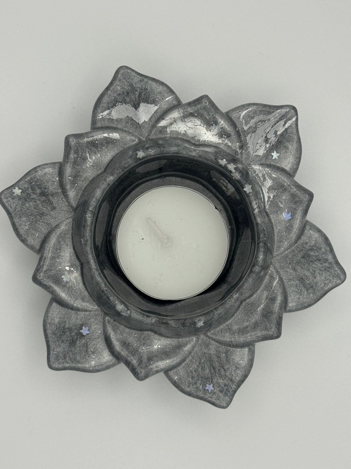 Dark silver and glitter resin lotus flower tealight holder