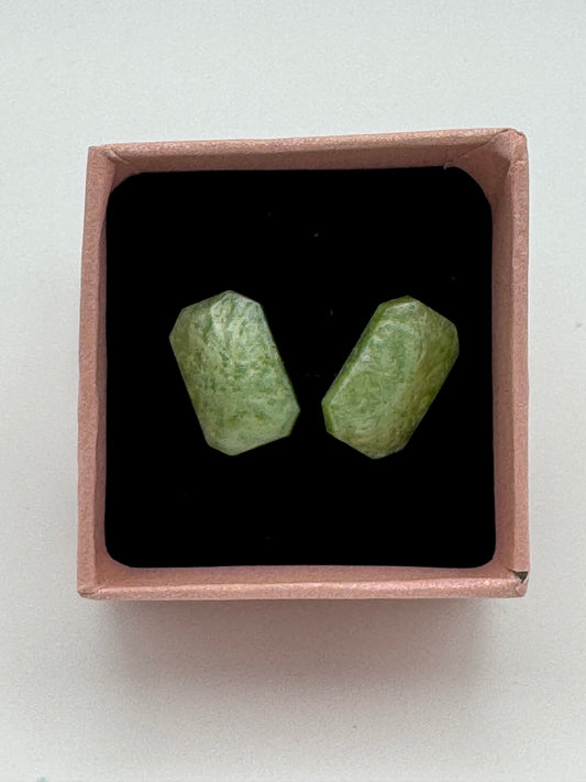 Green resin stud earrings