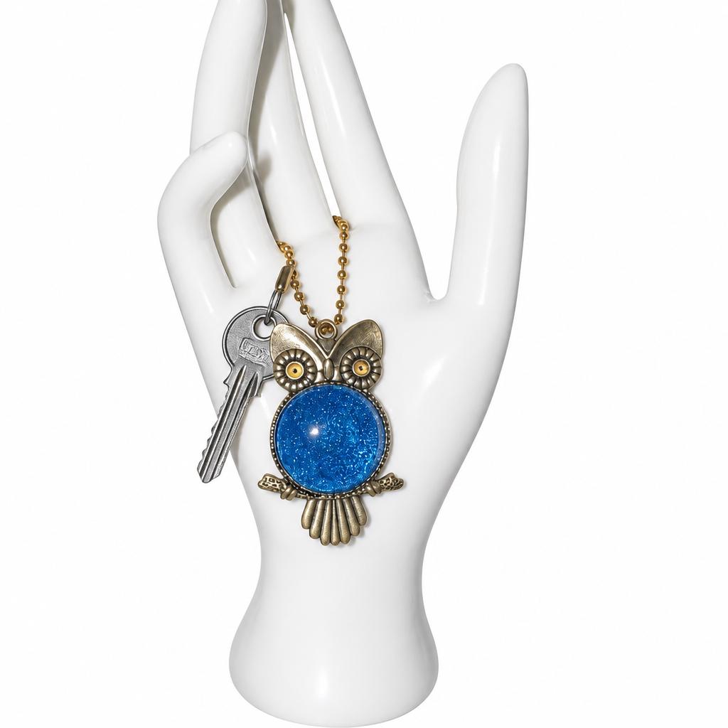 Handmade resin keyrings with solid animal pendant